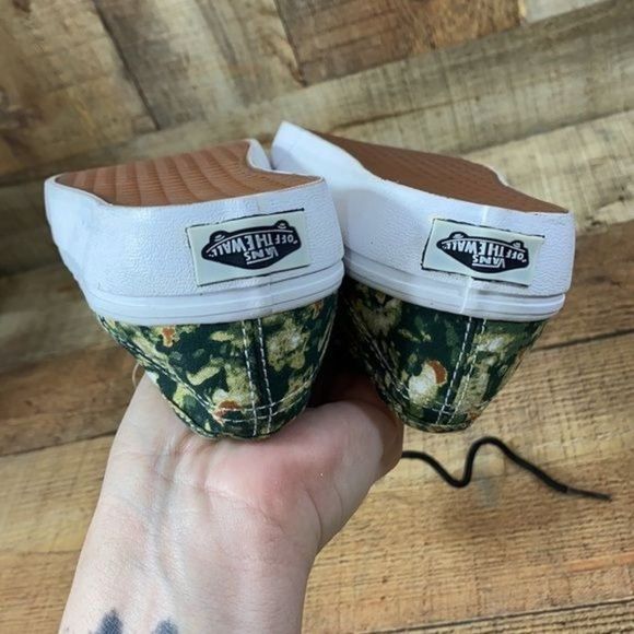 Vans Green Brown Abstract Print Low Top Skate Shoe - Picture 10 of 10